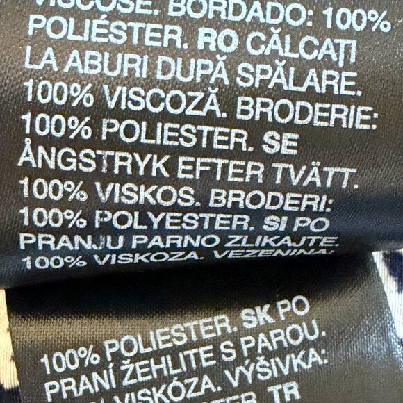 & Other Stories floral wrap scallops mini dress Sz 36 US Sz 4 - Picture 10 of 10